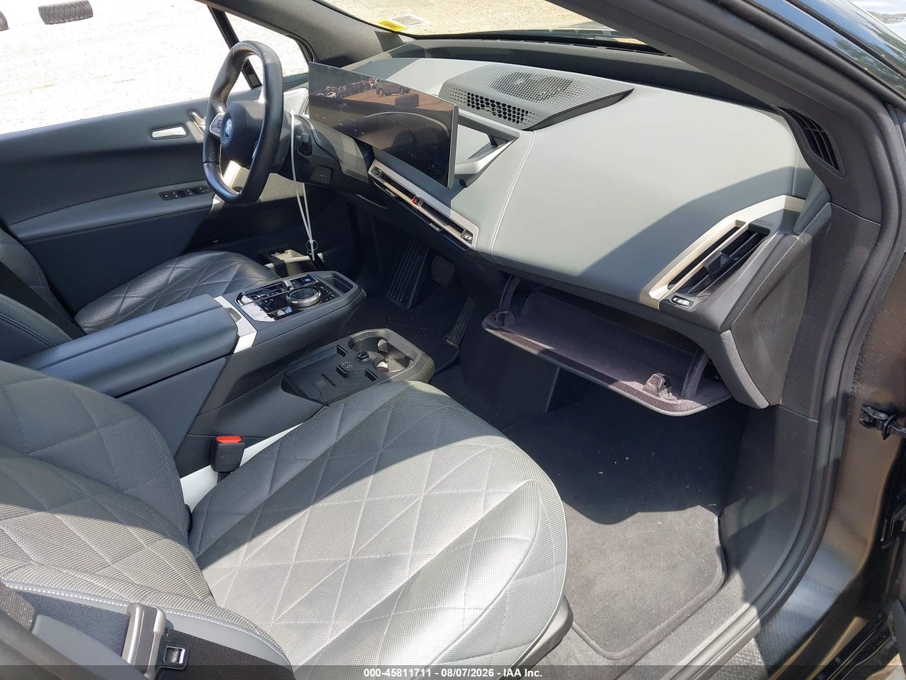 2024 BMW IX M60 · 5/11