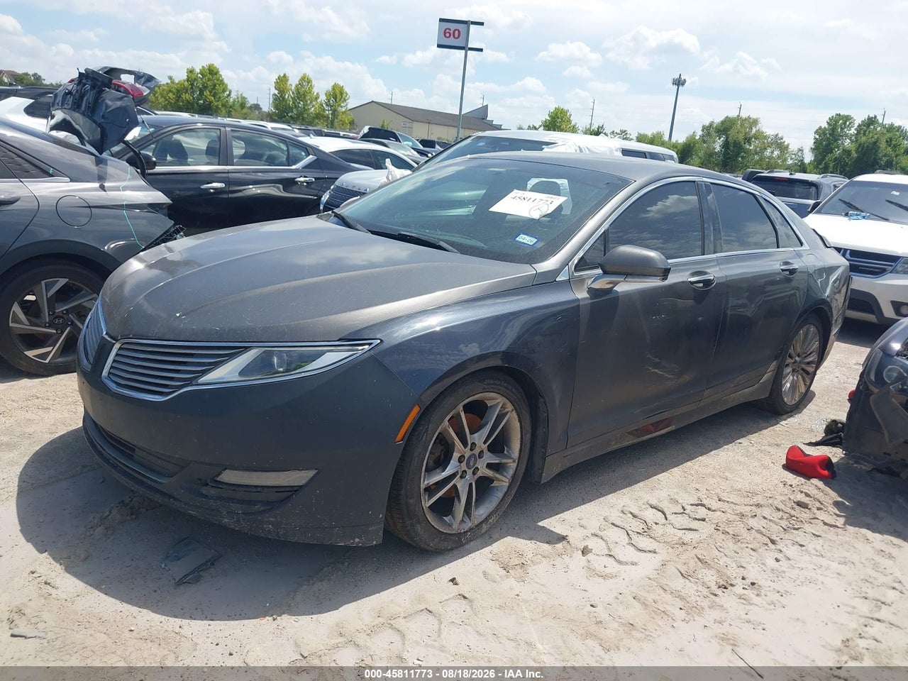 2016 LINCOLN MKZ · 2/11