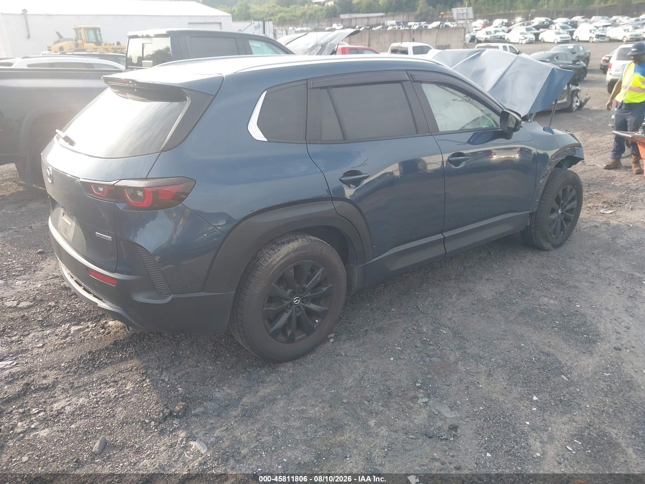 2024 MAZDA CX-50 2.5 S PREFERRED · 4/11