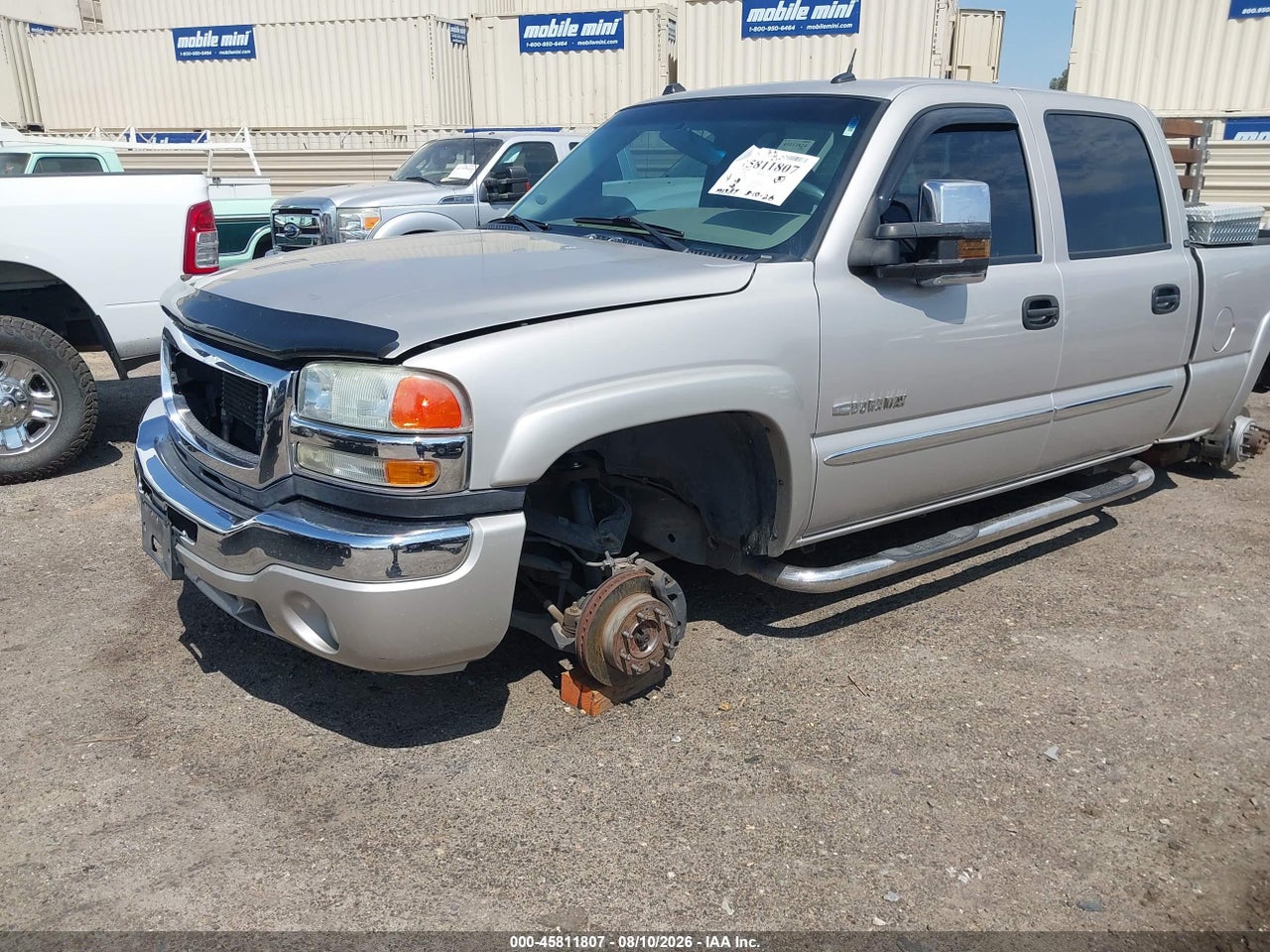 2005 GMC SIERRA 2500HD SLT · 6/11