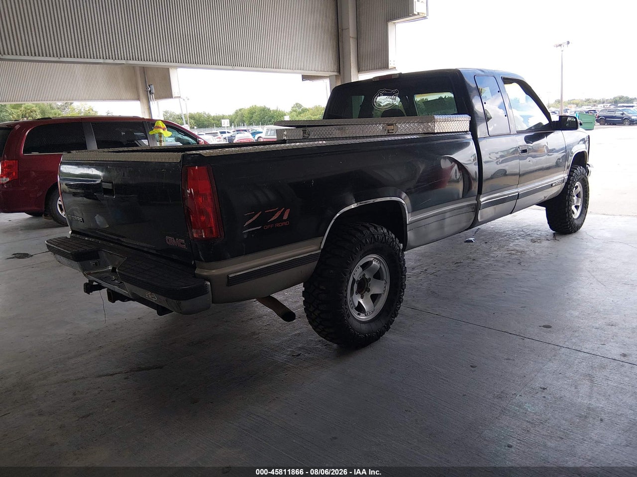 1998 GMC SIERRA 1500 SL WIDESIDE · 4/11