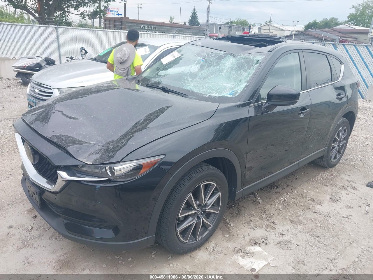 2018 MAZDA CX-5 TOURING · 2/11