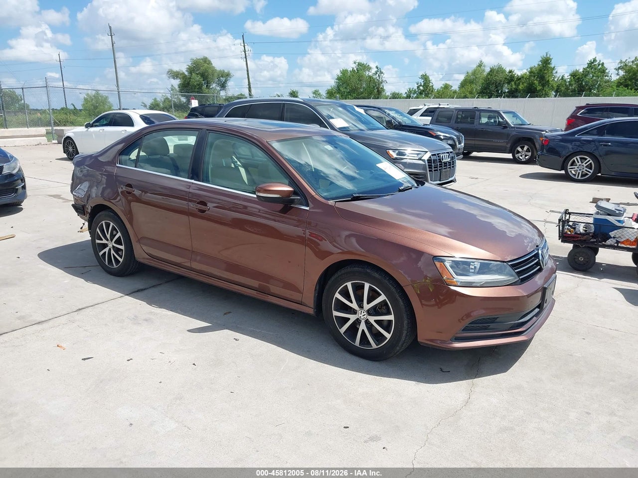 3VWDB7AJ5HM****** · 2017 VOLKSWAGEN JETTA 1.4T SE