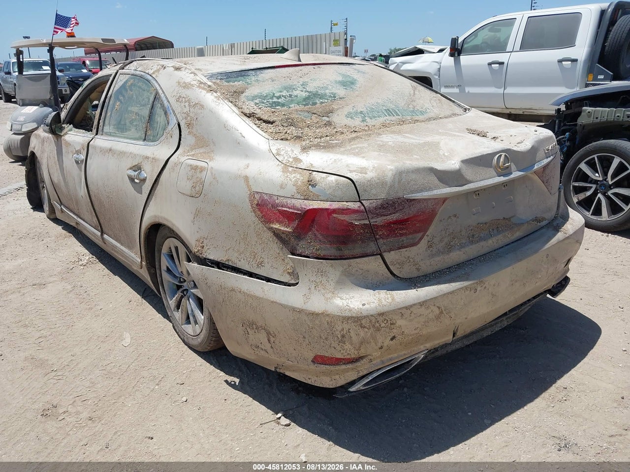 2015 LEXUS LS 460 · 3/10
