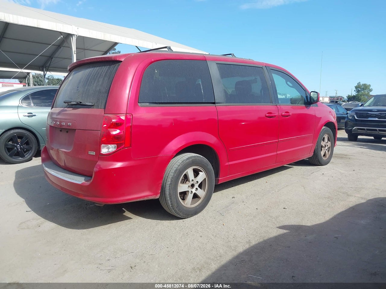 2013 DODGE GRAND CARAVAN SXT · 4/11