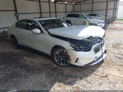 WBA43FJ06SC****** · 2025 BMW 530I