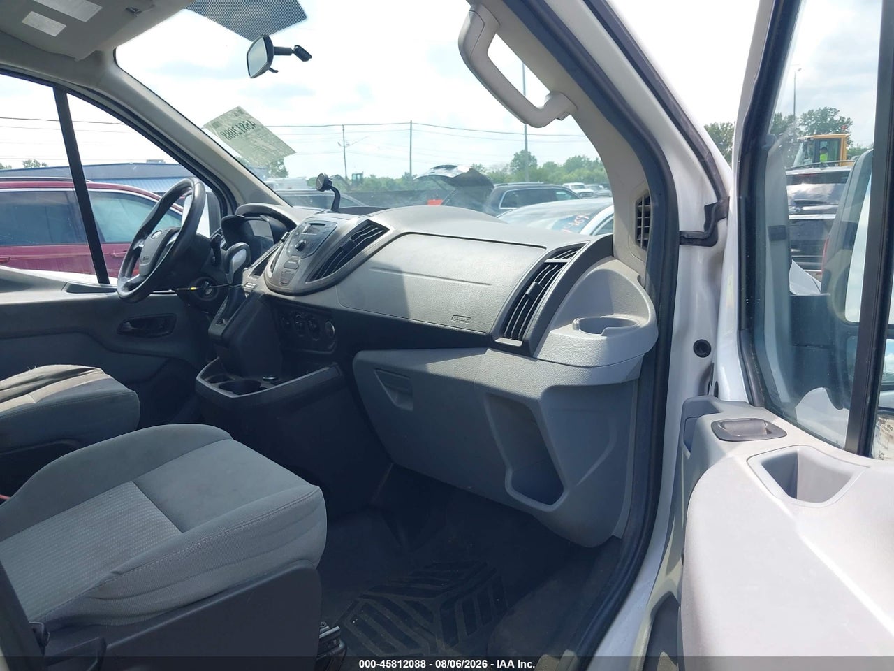 2015 FORD TRANSIT-250   · 5/11