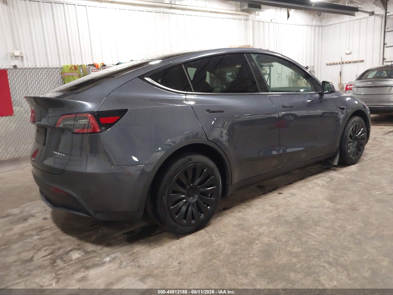 2024 TESLA MODEL Y LONG RANGE DUAL MOTOR ALL-WHEEL DRIVE · 4/11