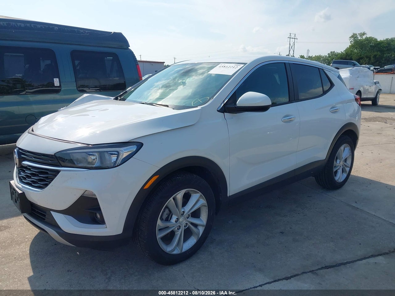 2021 BUICK ENCORE GX FWD PREFERRED · 2/5