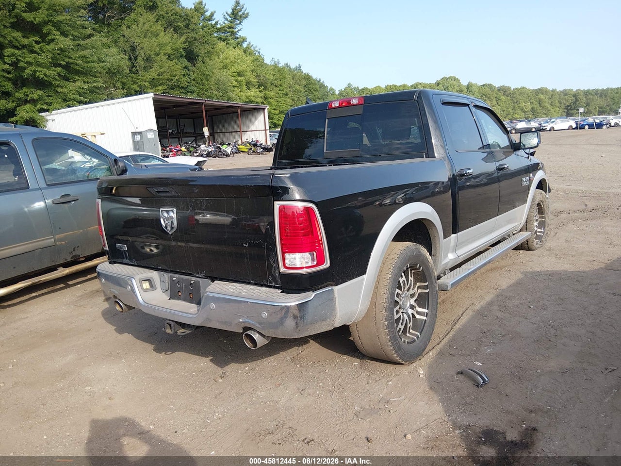 2014 RAM 1500 LARAMIE · 4/11