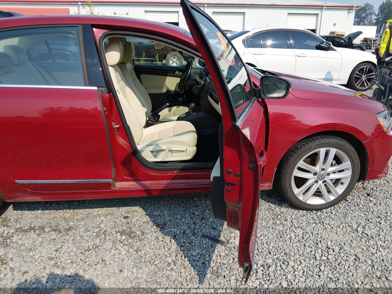 2017 VOLKSWAGEN JETTA 1.8T SEL · 5/11