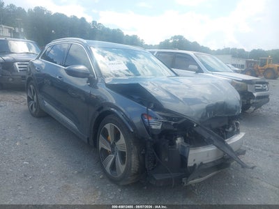 WA1VAAGE9KB****** · 2019 AUDI E-TRON PREMIUM PLUS