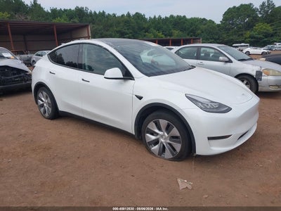 7SAYGDEE6PA****** · 2023 TESLA MODEL Y AWD/LONG RANGE DUAL MOTOR ALL-WHEEL DRIVE