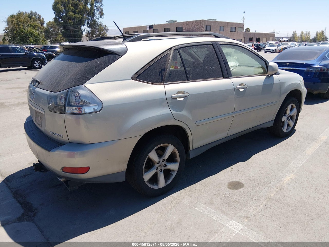 2004 LEXUS RX 330 · 4/11