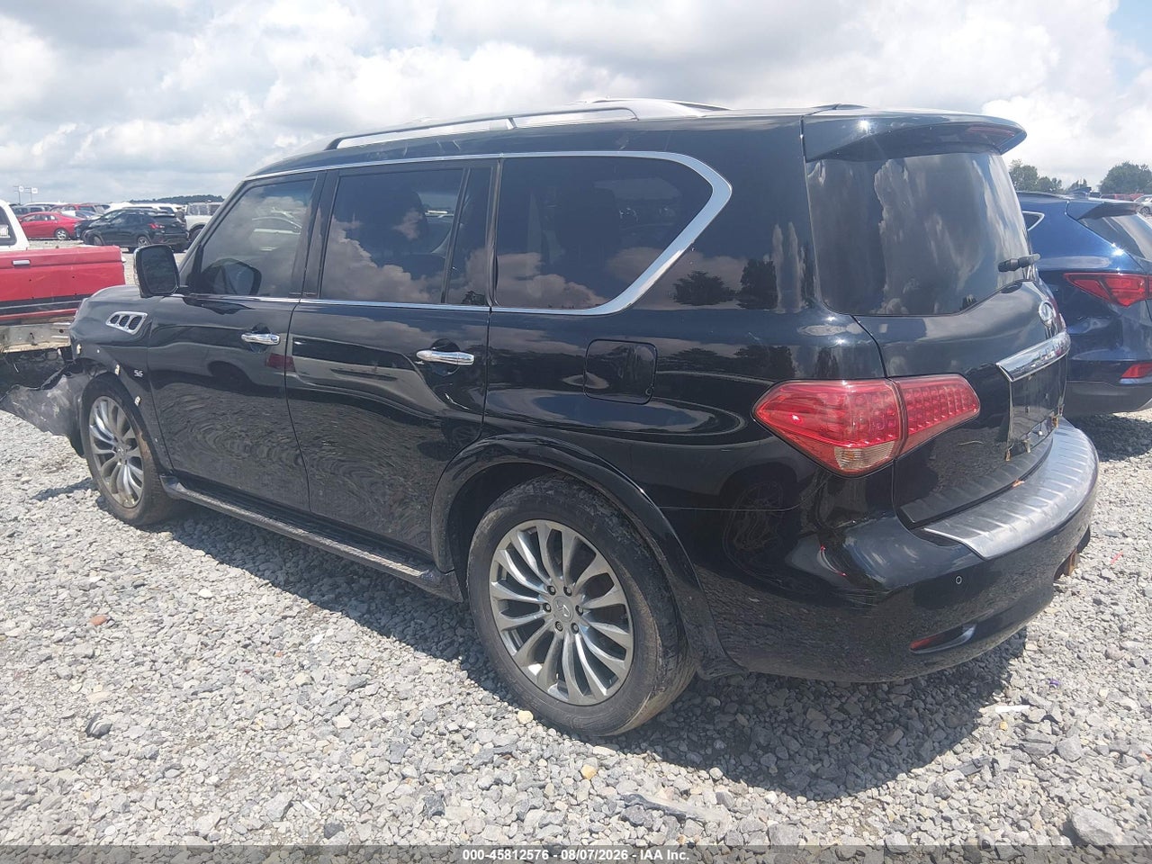 2015 INFINITI QX80 · 3/11