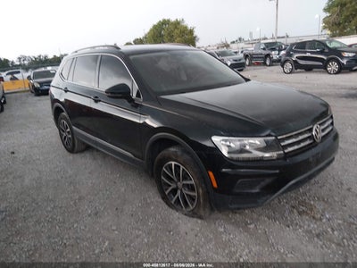 3VV3B7AX2LM****** · 2020 VOLKSWAGEN TIGUAN 2.0T SE/2.0T SE R-LINE BLACK/2.0T SEL