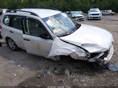 JF2SHABC3DH****** · 2013 SUBARU FORESTER 2.5X