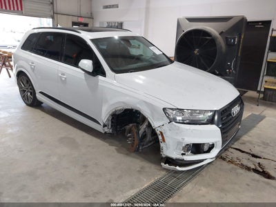 WA1VAAF75KD****** · 2019 AUDI Q7 55 PREMIUM