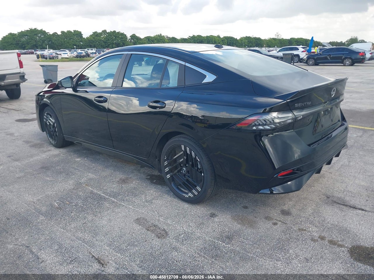 2026 NISSAN SENTRA SR · 3/11