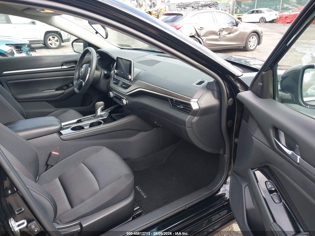 1N4BL4DV0PN****** · 2023 NISSAN ALTIMA SV FWD · 5/10