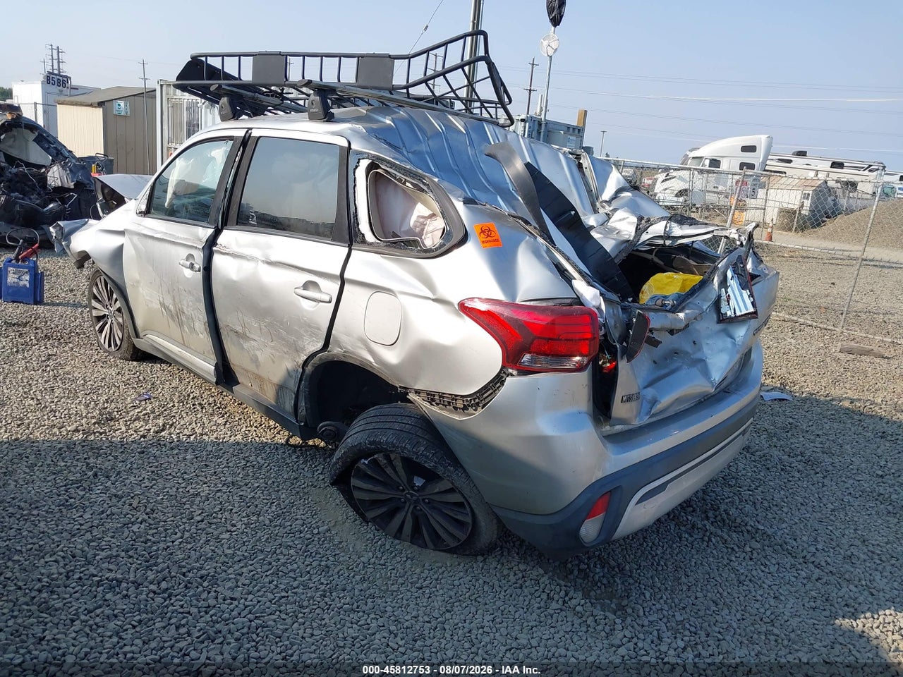 2019 MITSUBISHI OUTLANDER SE · 3/10