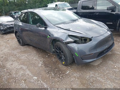 5YJYGDEE9LF****** · 2020 TESLA MODEL Y LONG RANGE DUAL MOTOR ALL-WHEEL DRIVE