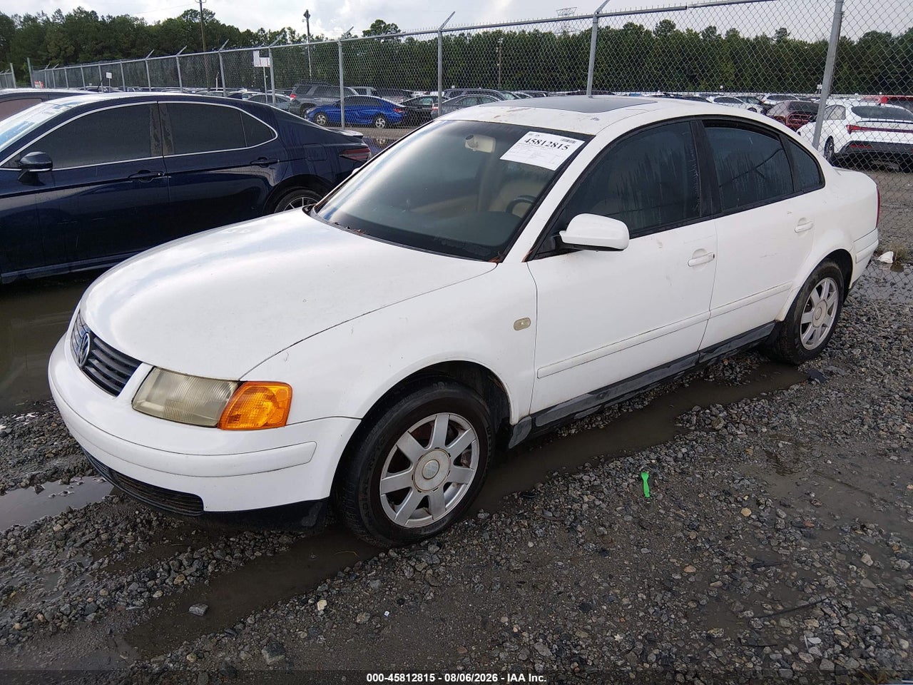 2001 VOLKSWAGEN PASSAT GLS · 2/11
