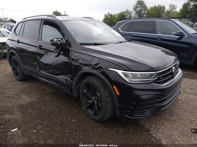 3VV8B7AX0RM****** · 2024 VOLKSWAGEN TIGUAN 2.0T SE R-LINE BLACK