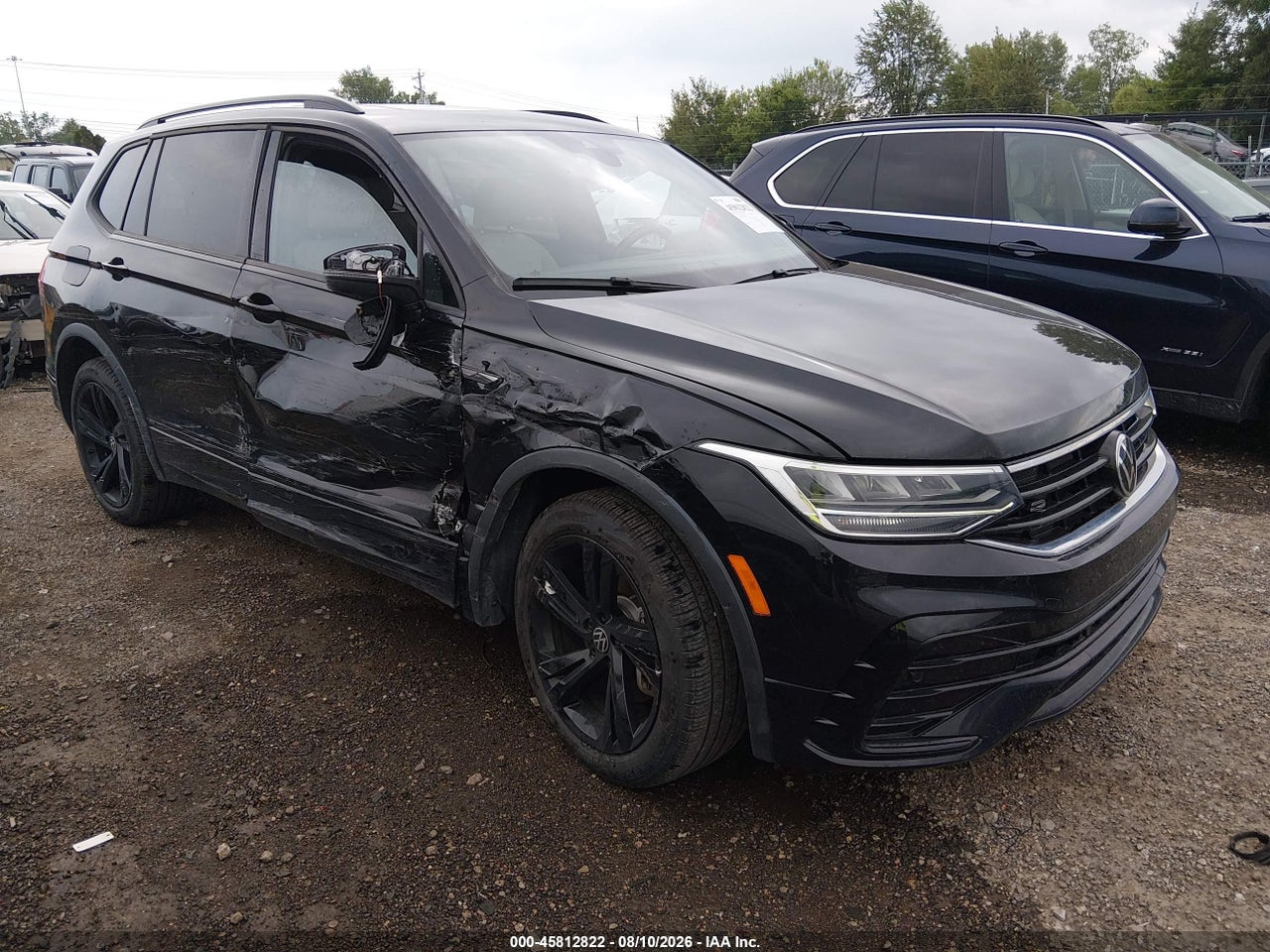 3VV8B7AX0RM****** · 2024 VOLKSWAGEN TIGUAN 2.0T SE R-LINE BLACK