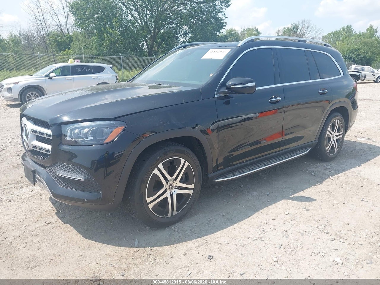 2021 MERCEDES-BENZ GLS 450 4MATIC · 2/11