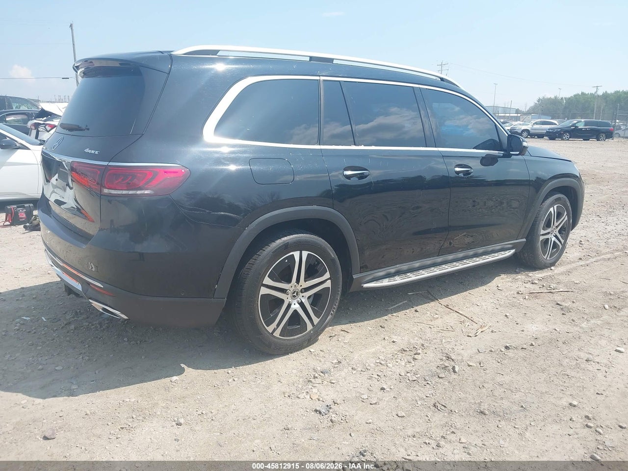 2021 MERCEDES-BENZ GLS 450 4MATIC · 4/11