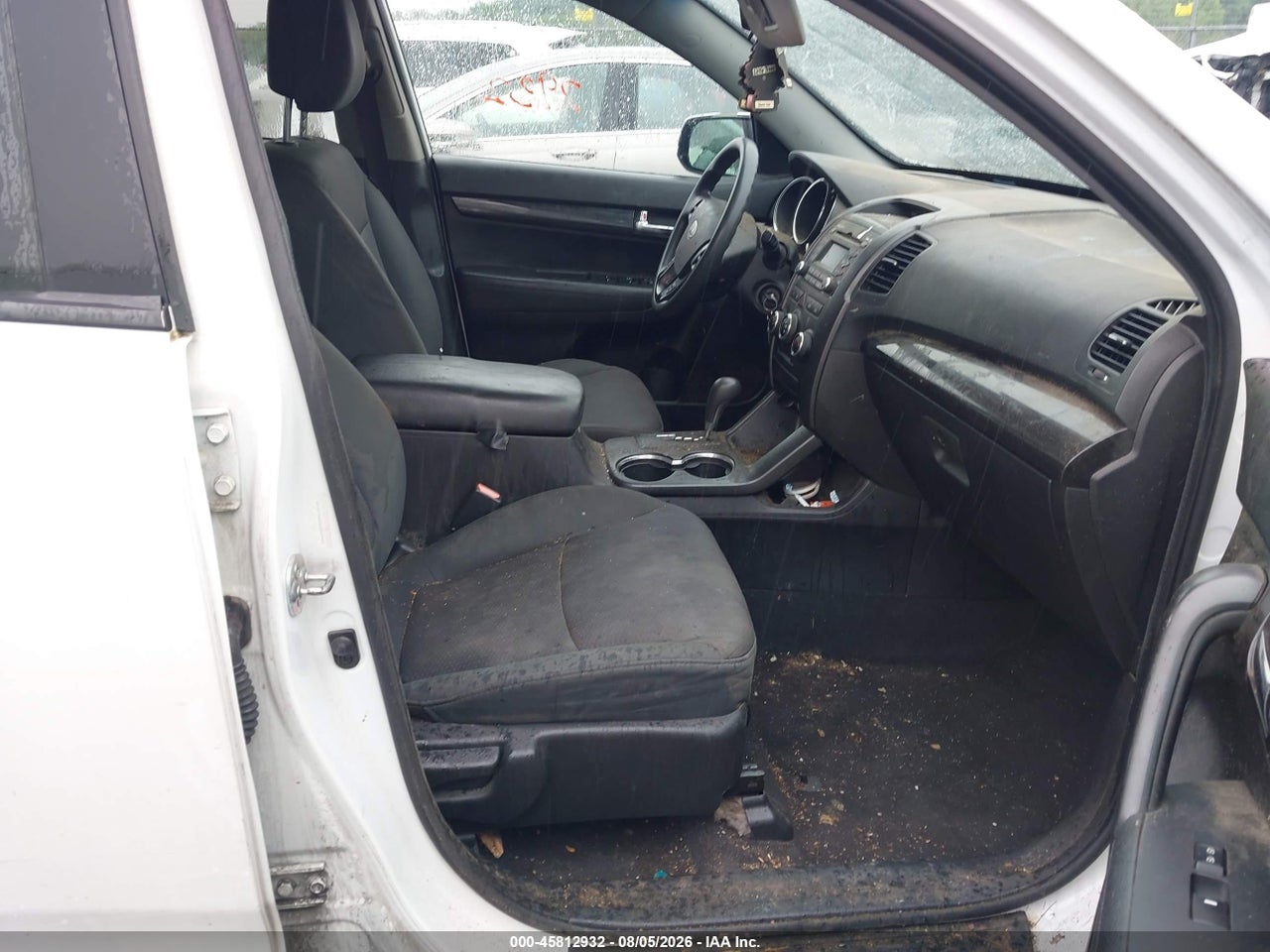 2013 KIA SORENTO LX V6 · 5/11