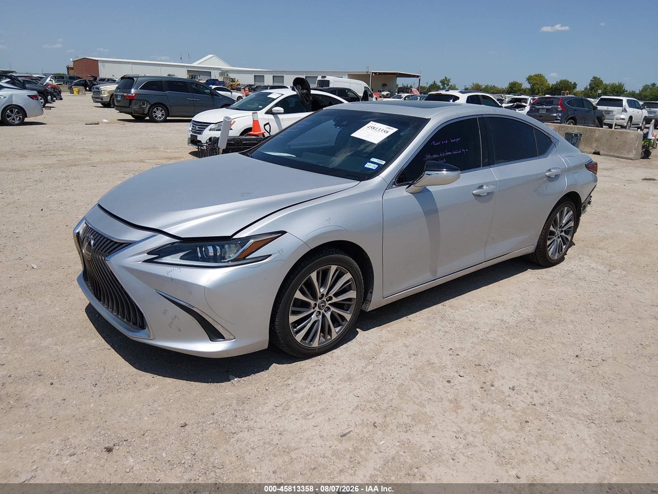 2020 LEXUS ES 350 · 2/11