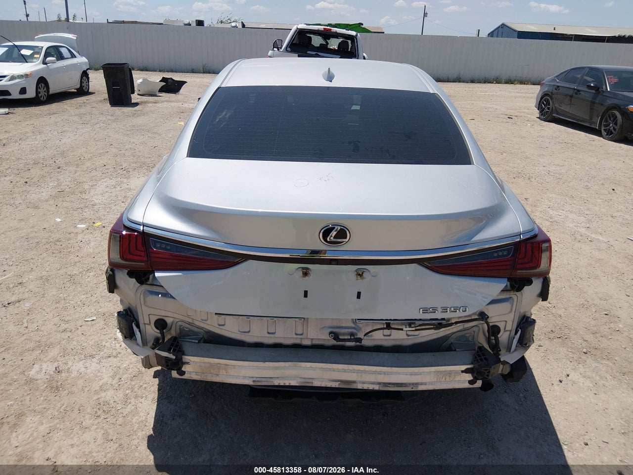 2020 LEXUS ES 350 · 6/11