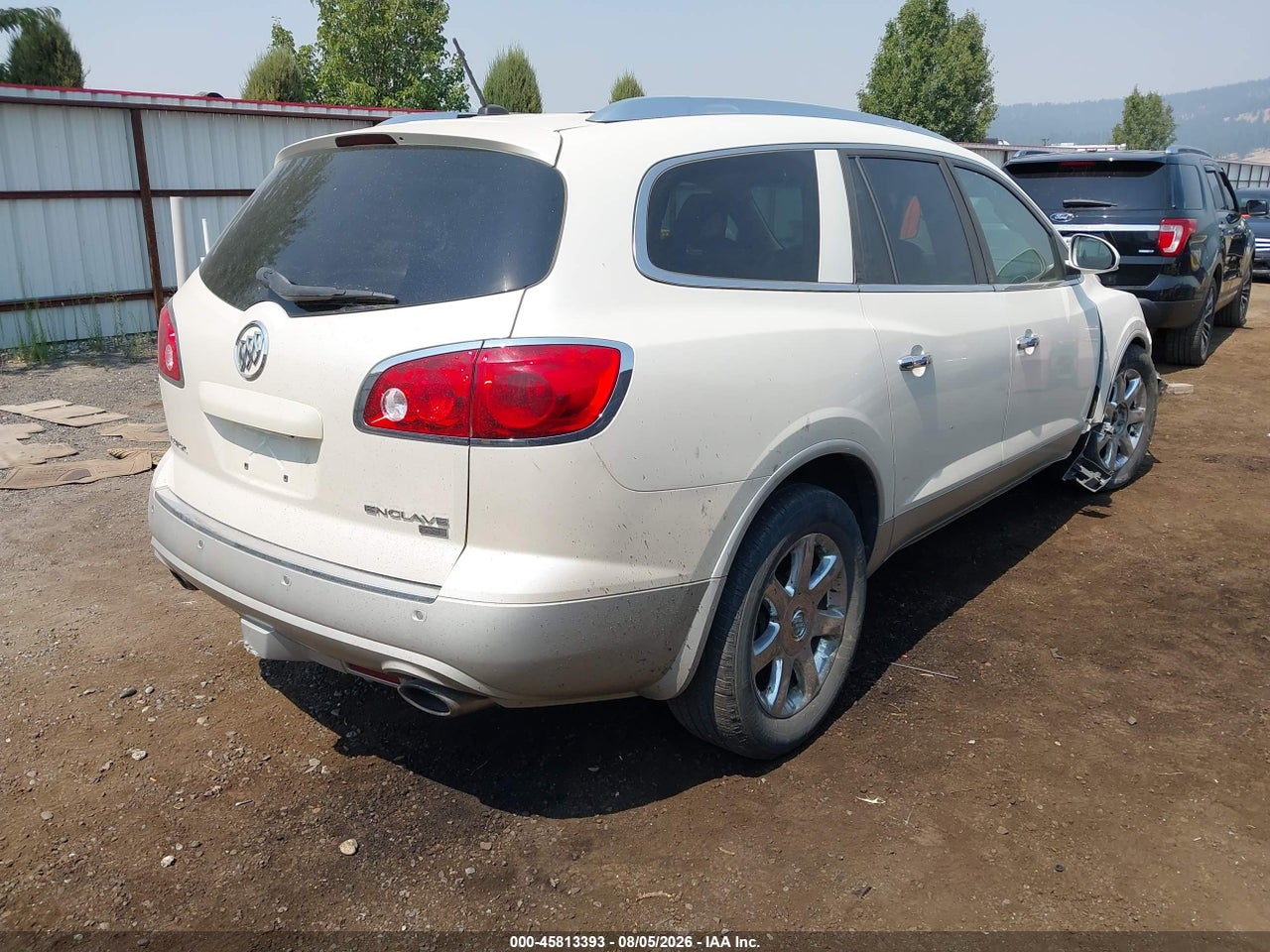 2010 BUICK ENCLAVE 2XL · 4/11