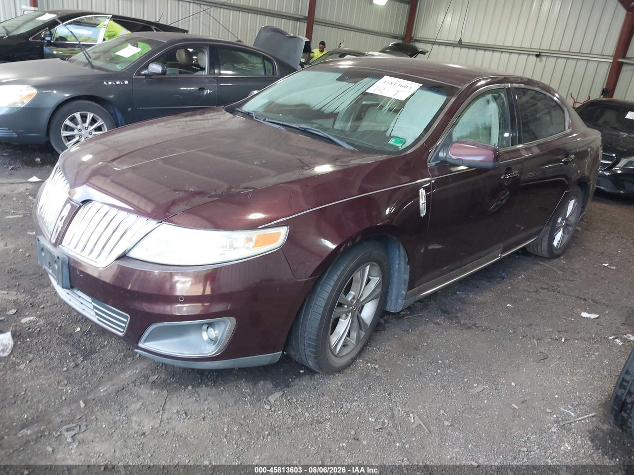2011 LINCOLN MKS · 2/11