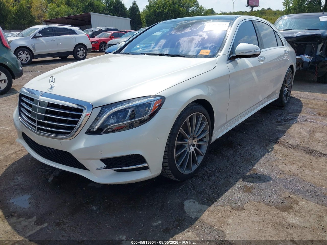 2015 MERCEDES-BENZ S 550 · 2/11