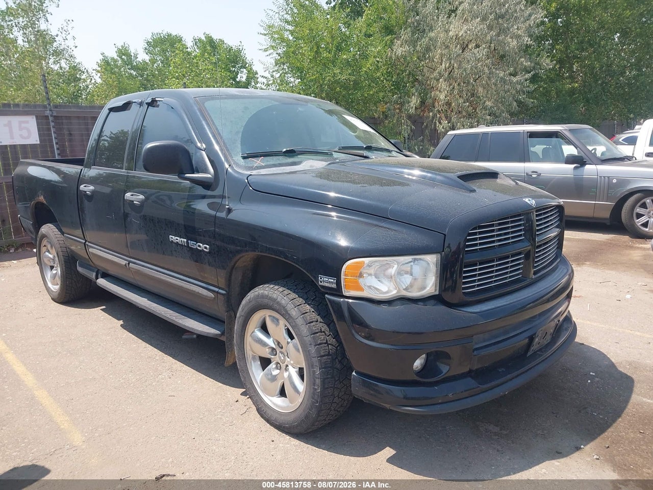 1D7HU18D34J****** · 2004 DODGE RAM 1500 SLT/LARAMIE