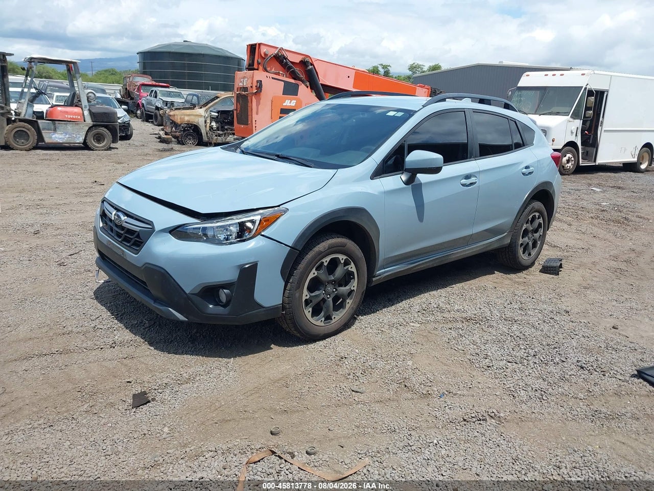2023 SUBARU CROSSTREK PREMIUM · 2/11