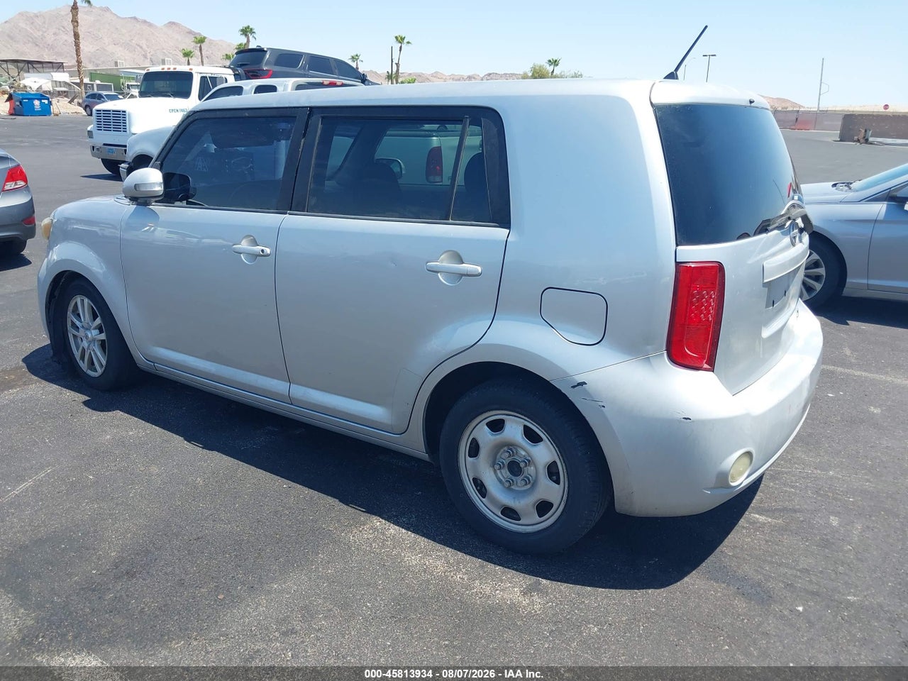 2009 SCION XB   · 3/11