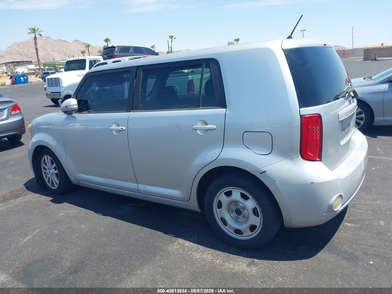 2009 SCION XB   · 6/11