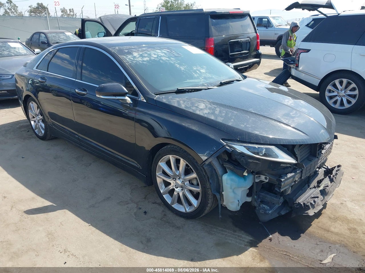 3LN6L2LU3FR****** · 2015 LINCOLN MKZ HYBRID