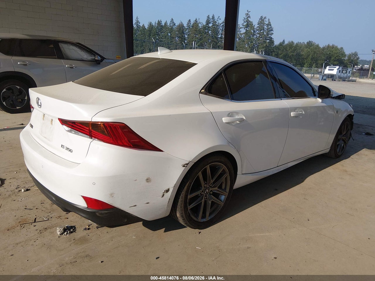 2019 LEXUS IS 350 · 4/11