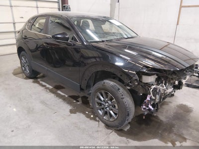 3MVDMBAMXPM****** · 2023 MAZDA CX-30 2.5 S