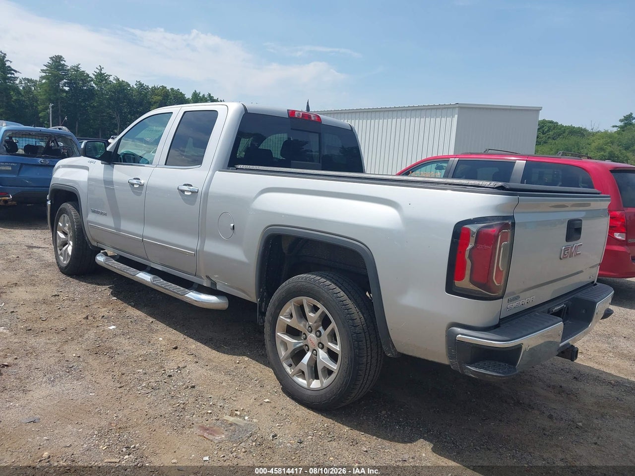 2017 GMC SIERRA 1500 SLT · 3/11