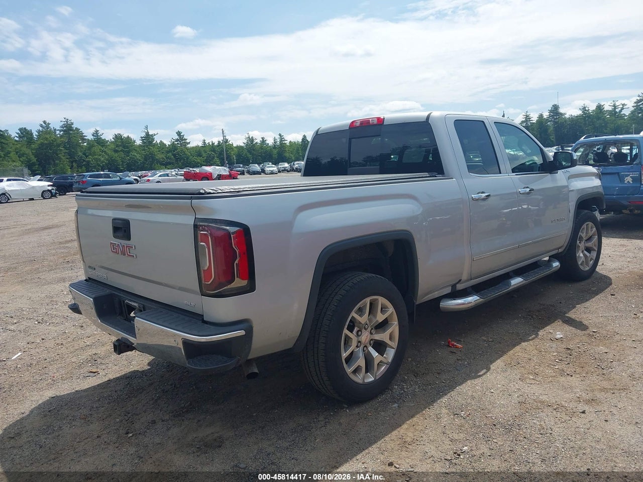 2017 GMC SIERRA 1500 SLT · 4/11