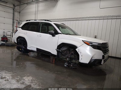 2025 SUBARU FORESTER LIMITED
