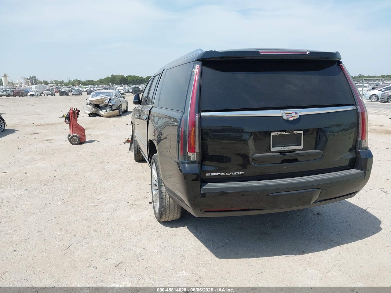 2020 CADILLAC ESCALADE ESV 2WD PLATINUM · 3/11