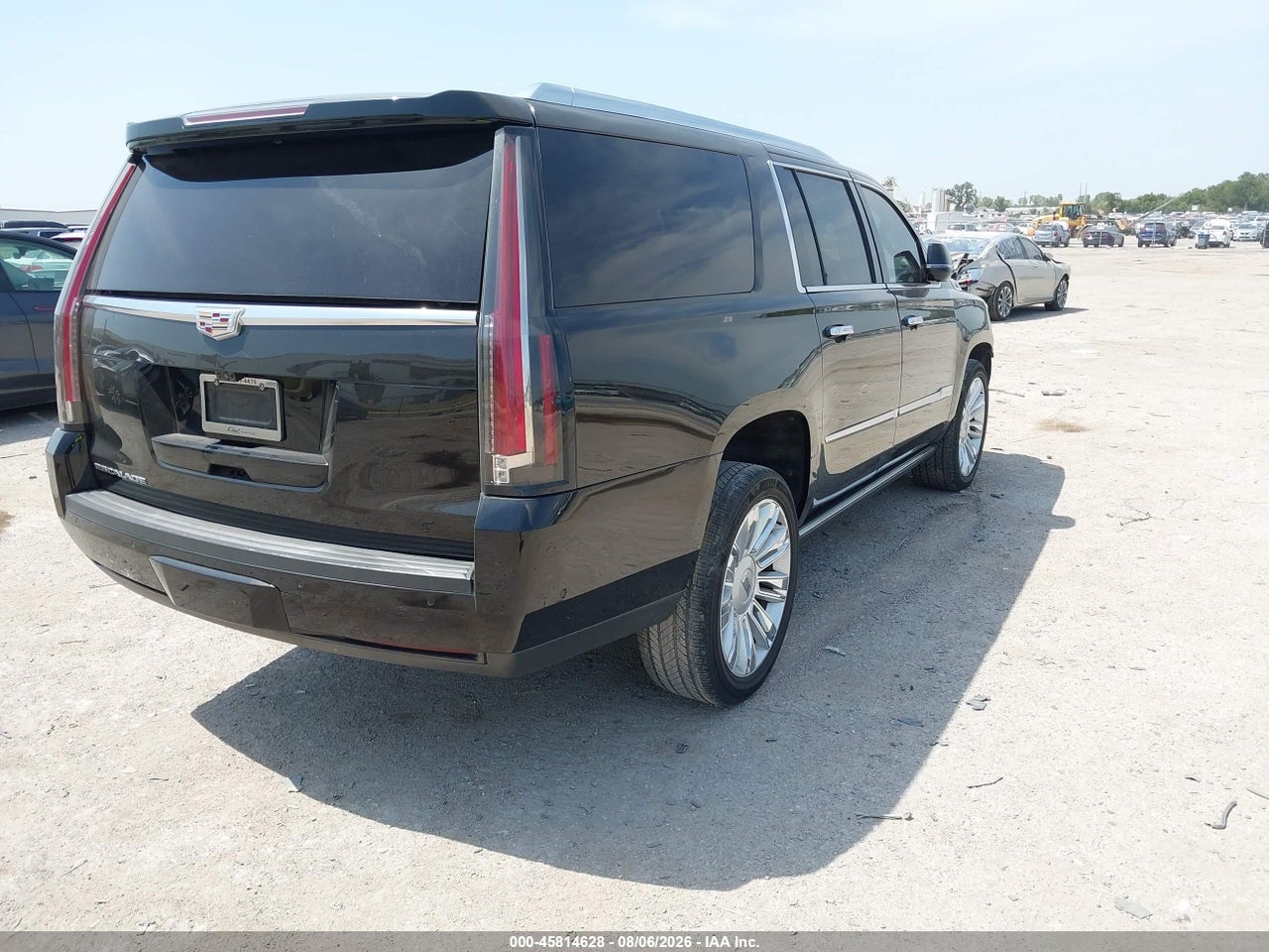 2020 CADILLAC ESCALADE ESV 2WD PLATINUM · 4/11