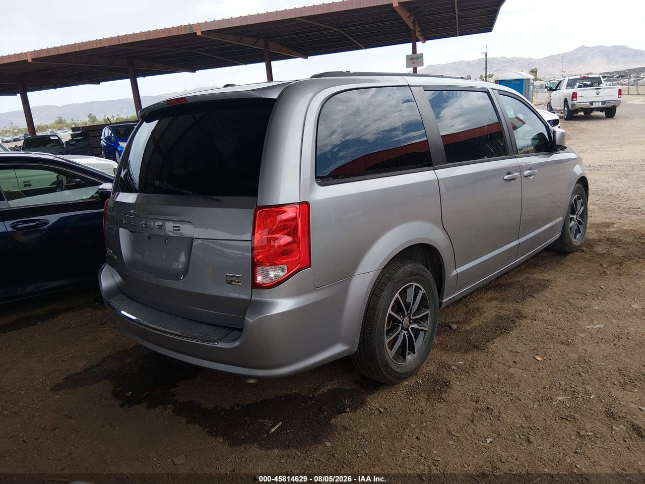 2018 DODGE GRAND CARAVAN GT · 4/11